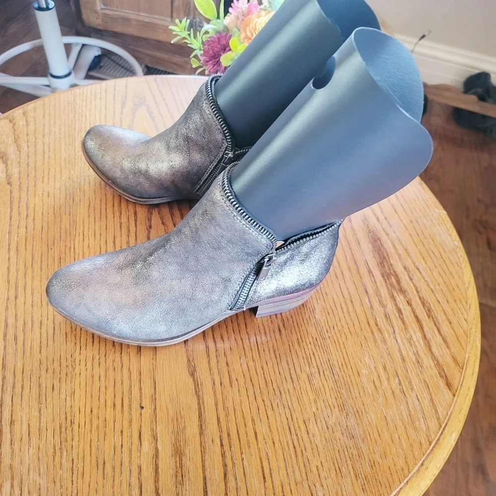 Lucky Brand Charcoal Ankle Booties